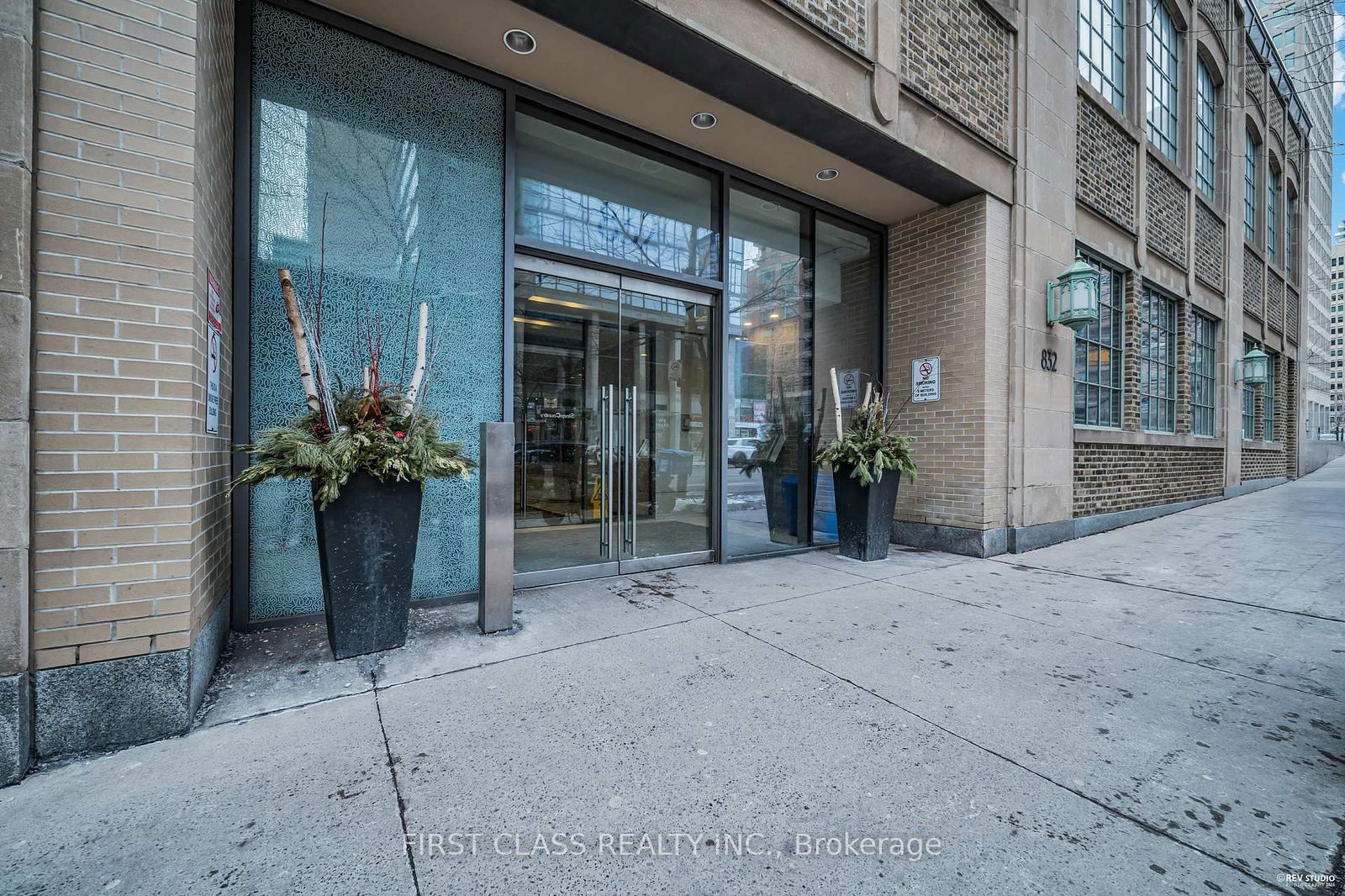 Condo for sale at 4609-832 Bay Street, Toronto, Bay Street Corridor, M5S 1Z6 - MLS: C12116892