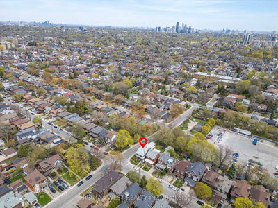 53 Robina Ave, Toronto - Oakwood Village image-0-2