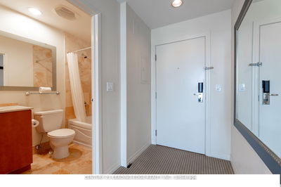 Unit 2903 — 1 King St, Toronto - Bay Street Corridor image-0-3