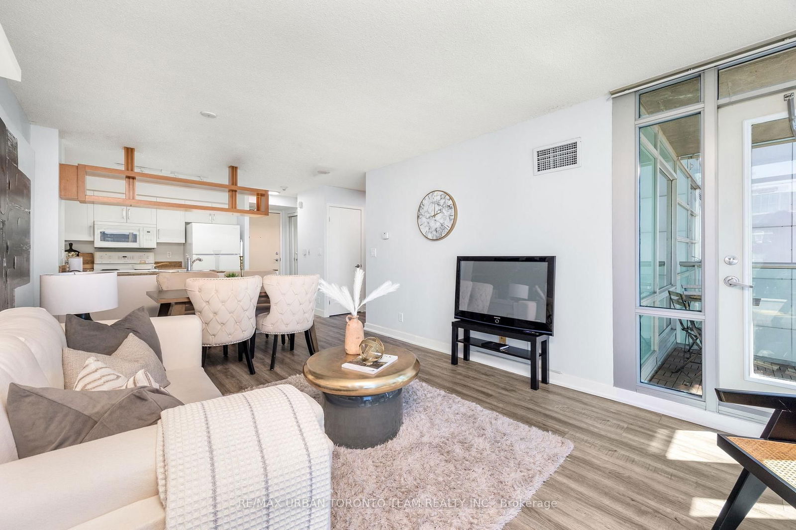 Condo for sale at 2909-81 Navy Wharf Court, Toronto, Waterfront Communities C1, M5V 3S2 - MLS: C12117031