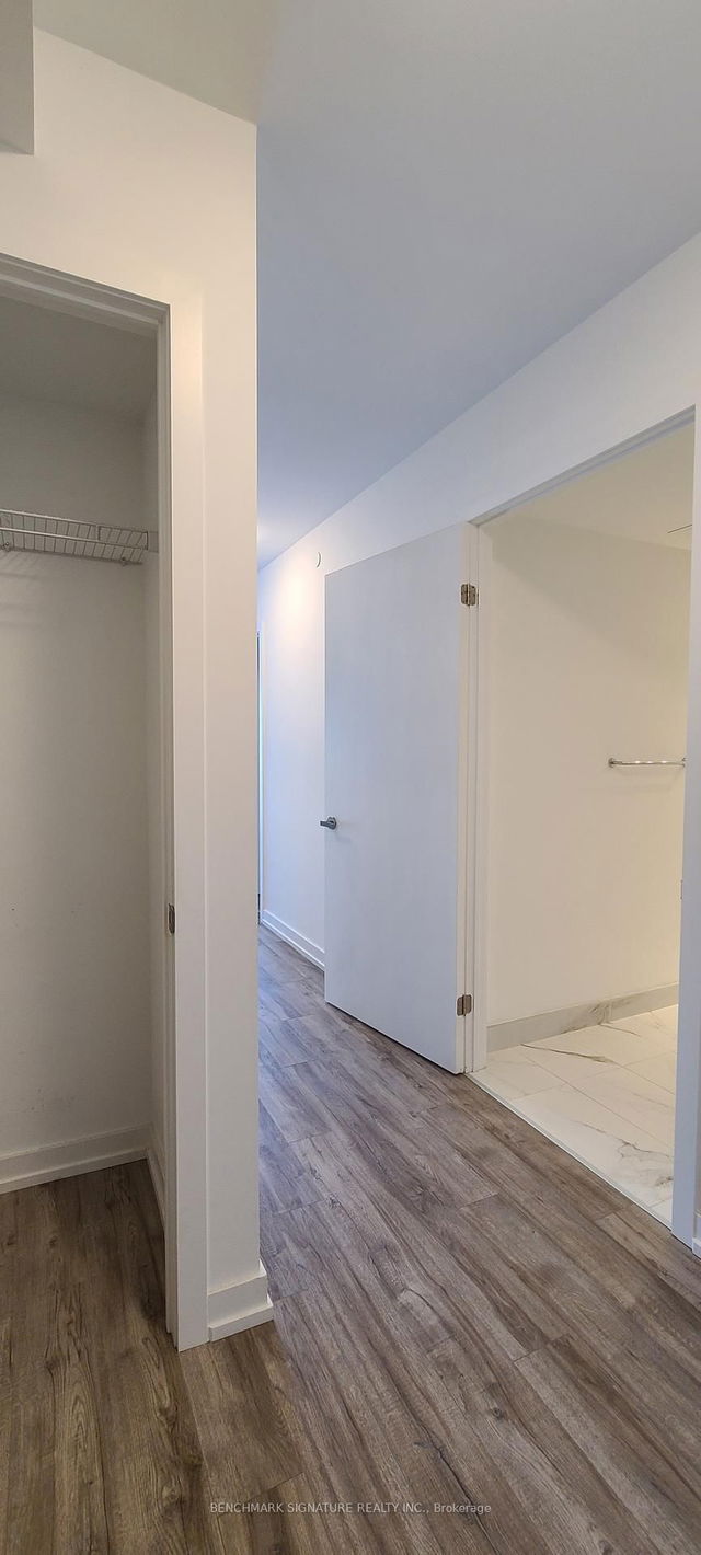 PH01 - 77 Shuter Street