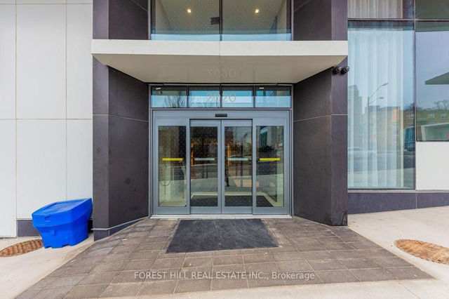 1018 - 2020 Bathurst Street