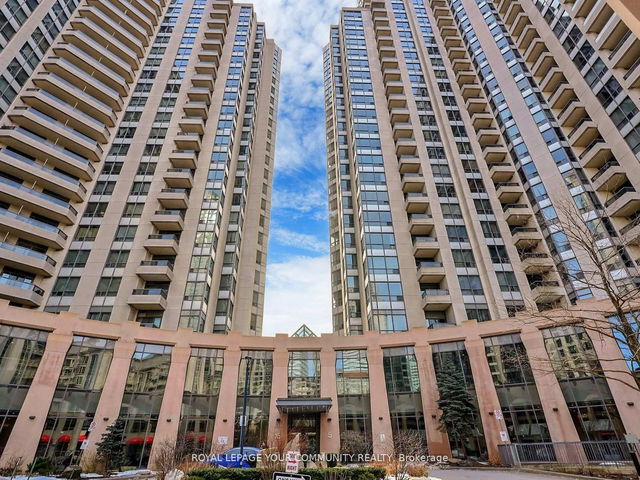 929 - 15 Northtown Way