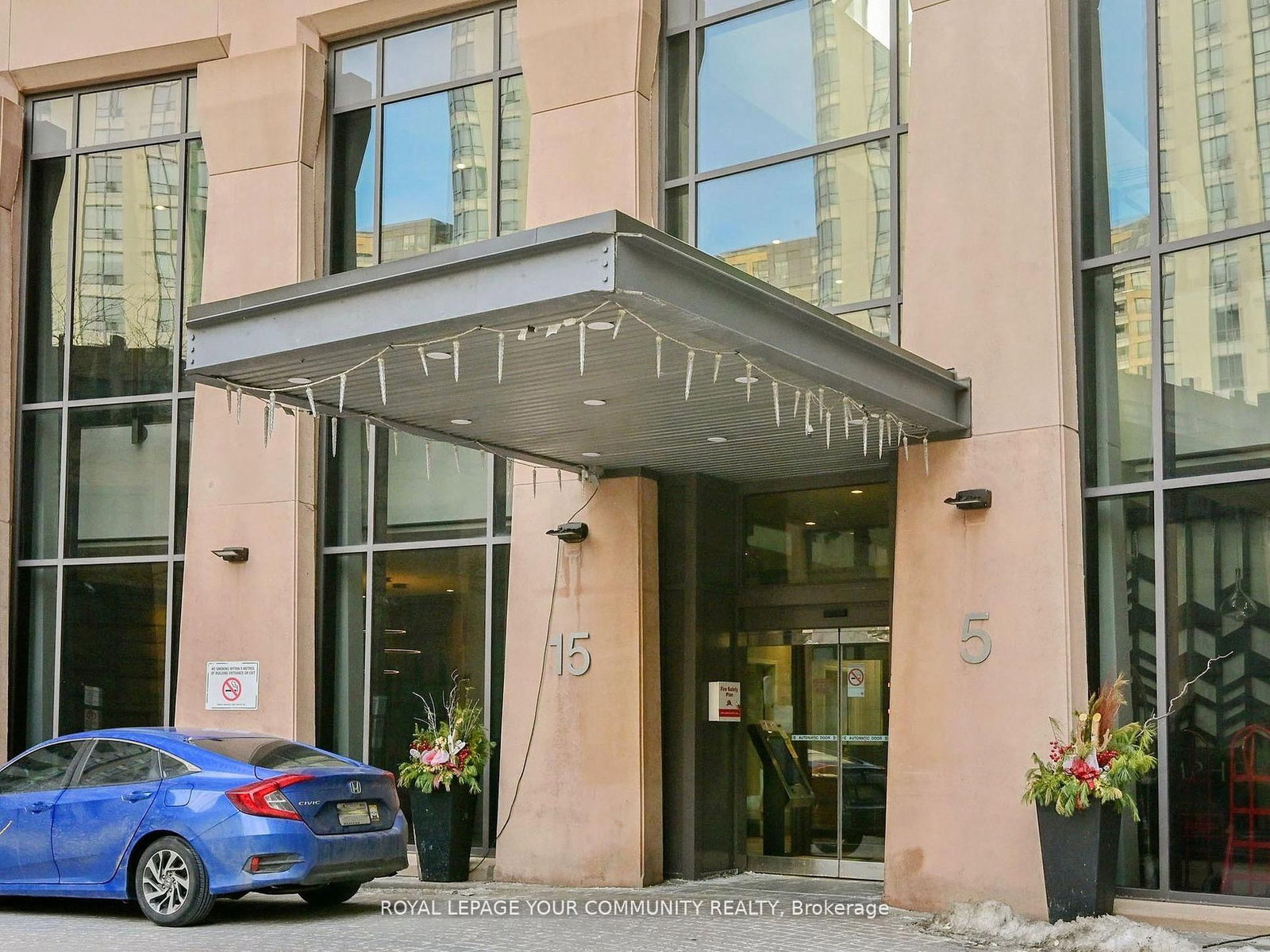 Listing Image 7