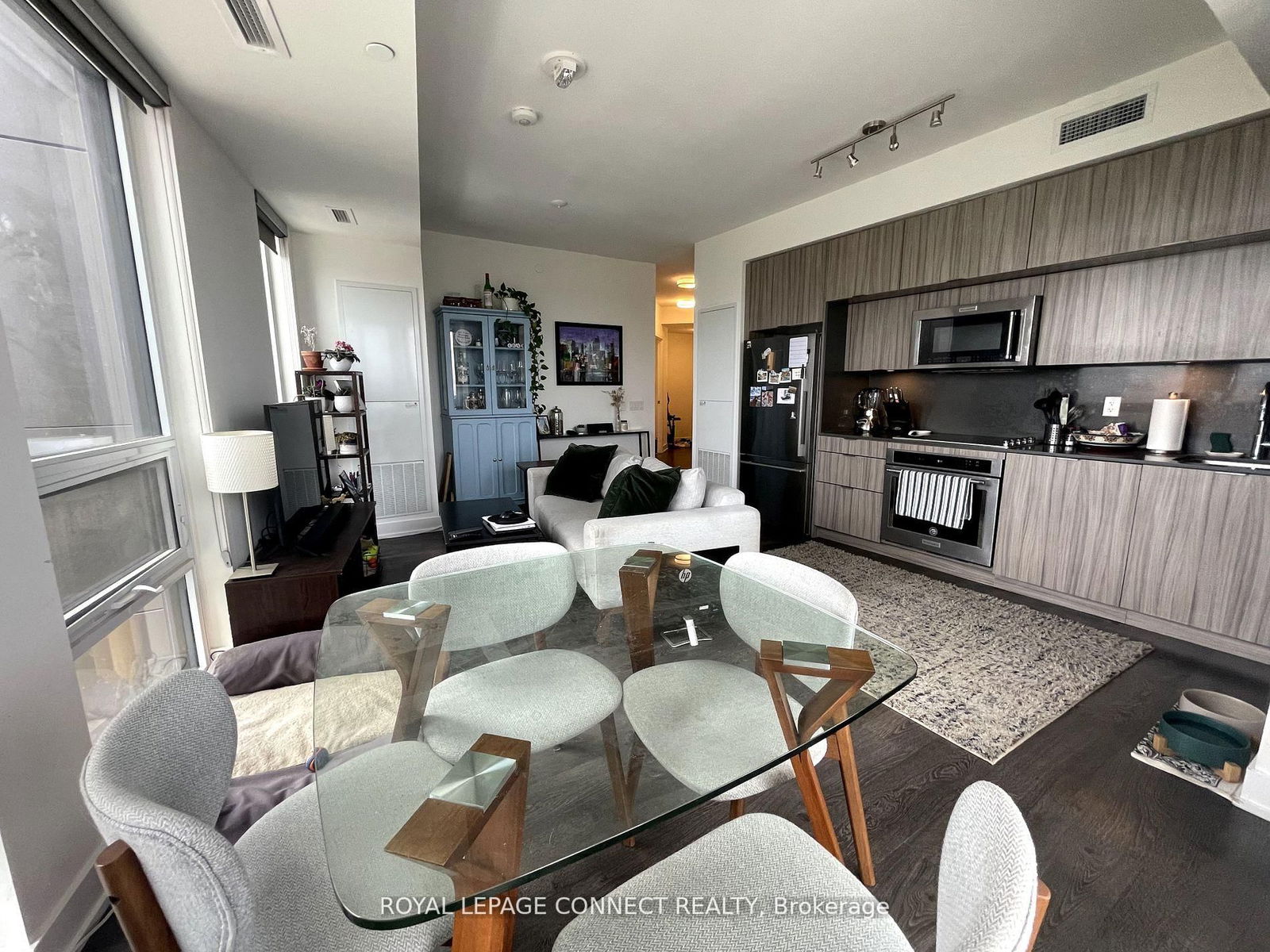 Condo for lease at 1105-80 Vanauley Street, Toronto, Kensington-Chinatown, M5T 0C9 - MLS: C12117164