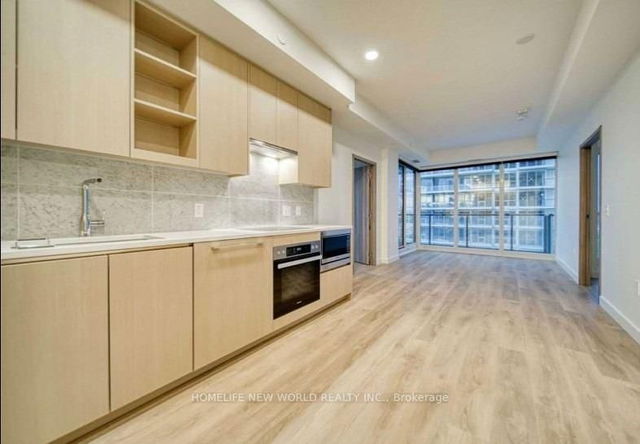 1712 - 95 Mcmahon Drive