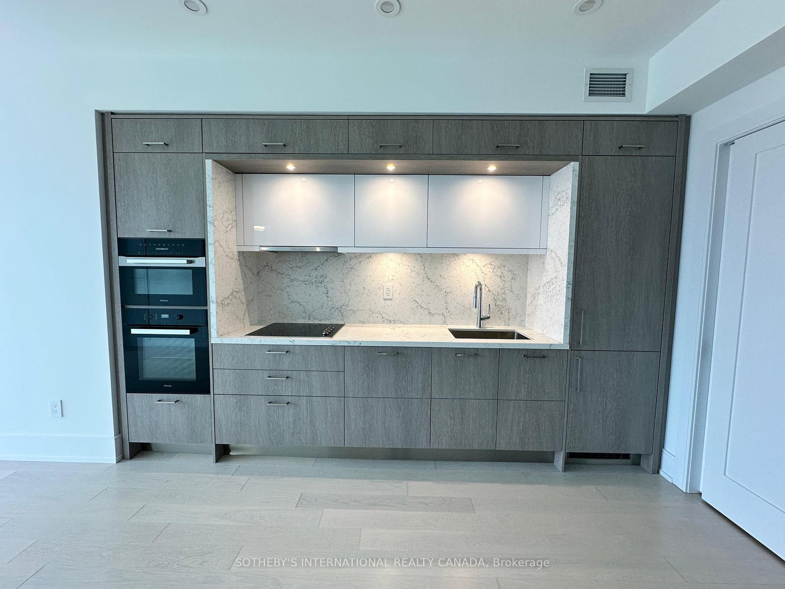 155 Merchants Wharf, Unit 529 - Photo 5