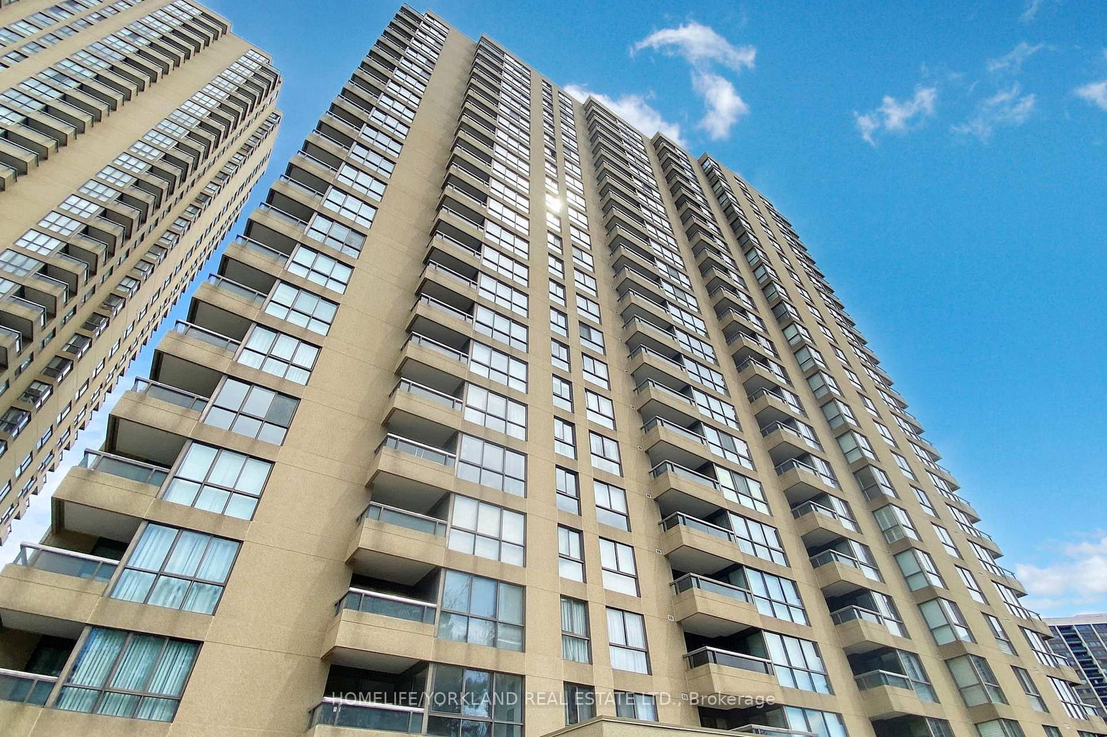 Condo for sale at 2307-1 Concorde Place, Toronto, Banbury-Don Mills, M3C 3K6 - MLS: C12117336