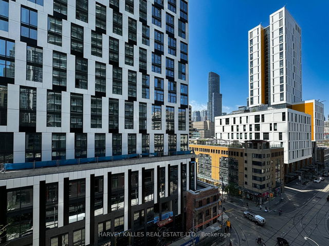 710 - 100 Dalhousie Street