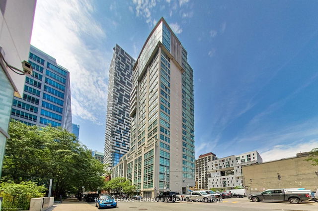 304 - 50 Lombard Street