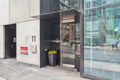 Unit 2504 — 11 Charlotte St, Toronto - Waterfront Communities C1 image-0-4
