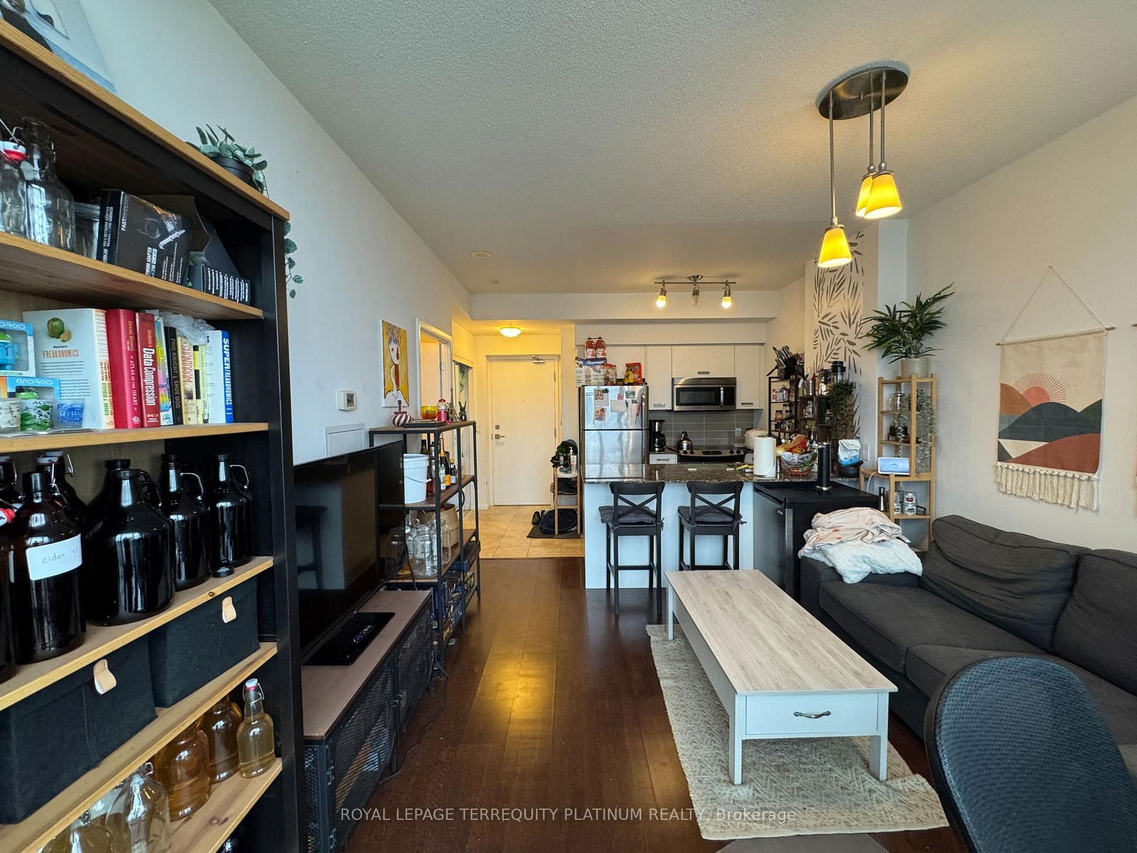 Condo for lease at 3804-832 Bay Street, Toronto, Bay Street Corridor, M5S 1Z6 - MLS: C12117732