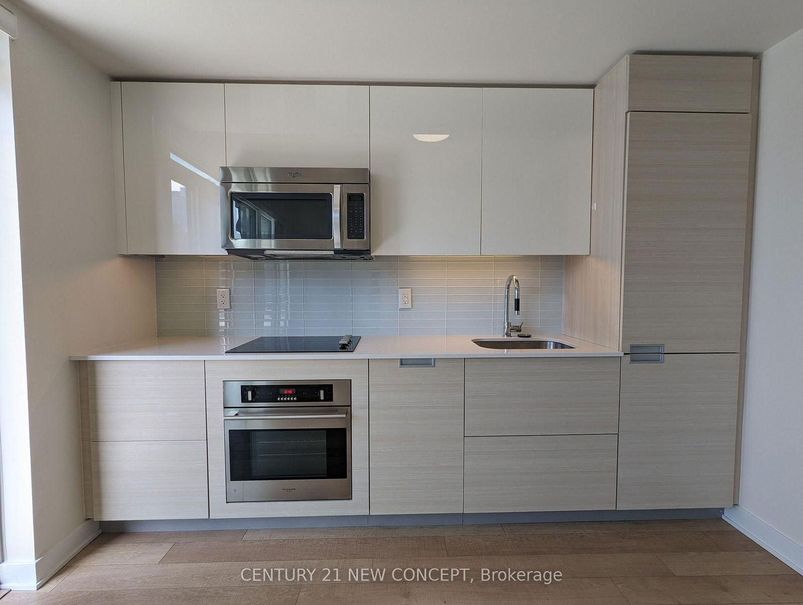 Condo for sale at 613-210 Simcoe Street, Toronto, Kensington-Chinatown, M5T 0A9 - MLS: C12117764