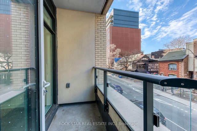 228 - 543 Richmond Street