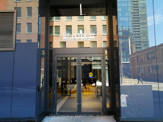 1710 - 87 Peter Street