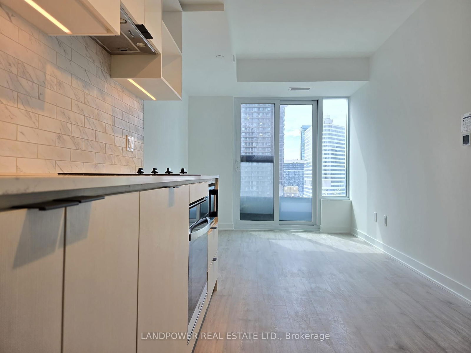 Condo for lease at 2516-252 Church Street, Toronto, Church-Yonge Corridor, M5B 0E6 - MLS: C12118024