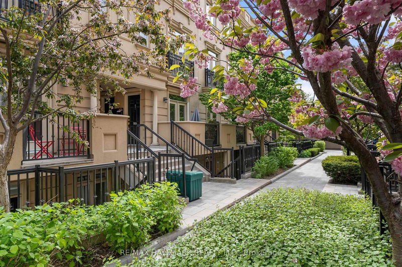 home for lease on 31-78 Carr Street