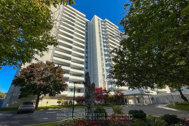 1008 - 10 Parkway Forest Drive