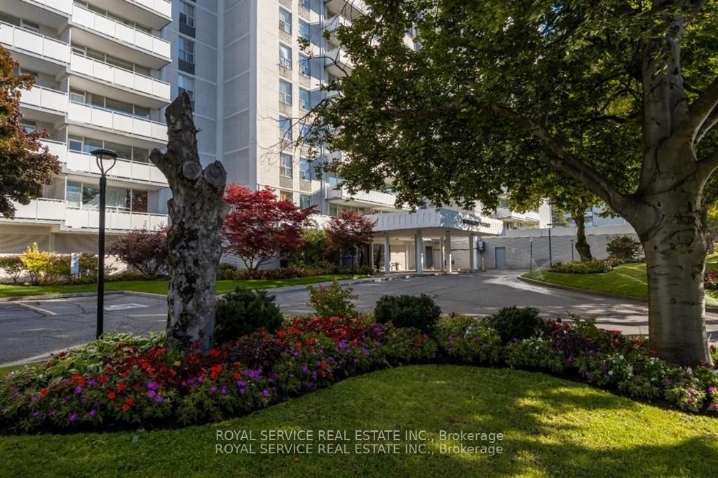 Condo for sale at 1008-10 Parkway Forest Drive, Toronto, Henry Farm, M2J 1L3 - MLS: C12118114