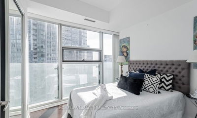 Unit 2202 — 14 York St, Toronto - Waterfront Communities C1 image-0-1