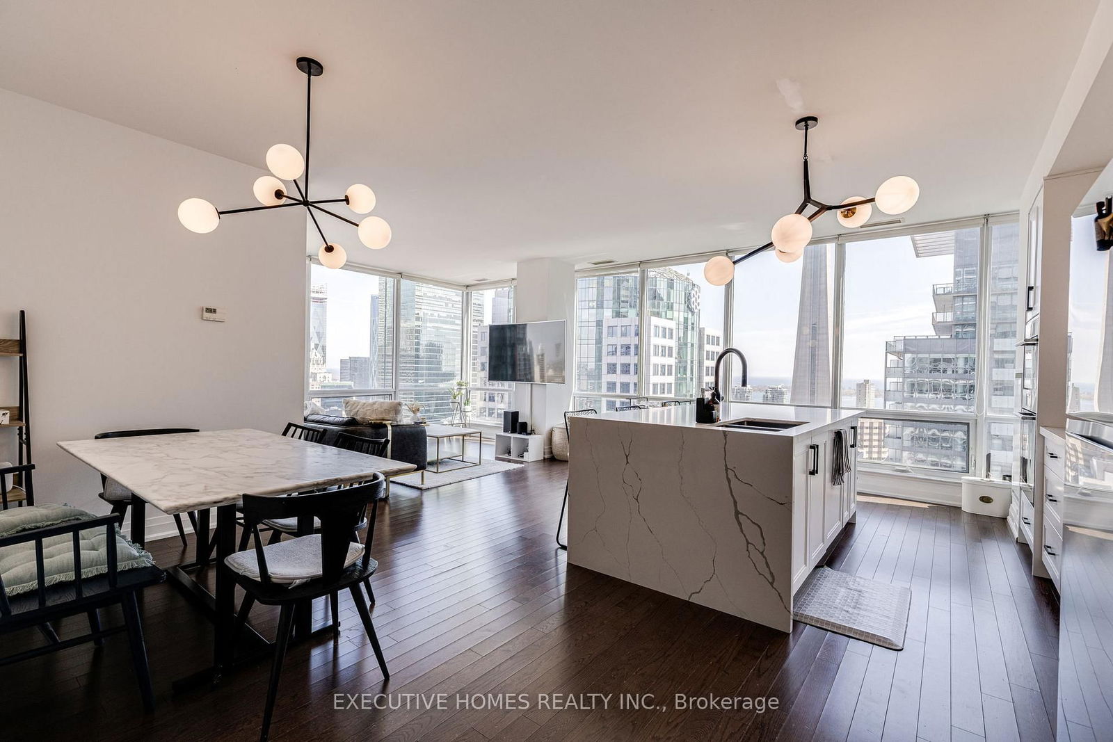 Condo for sale at 2912-80 John Street, Toronto, Waterfront Communities C1, M5V 3X4 - MLS: C12118171