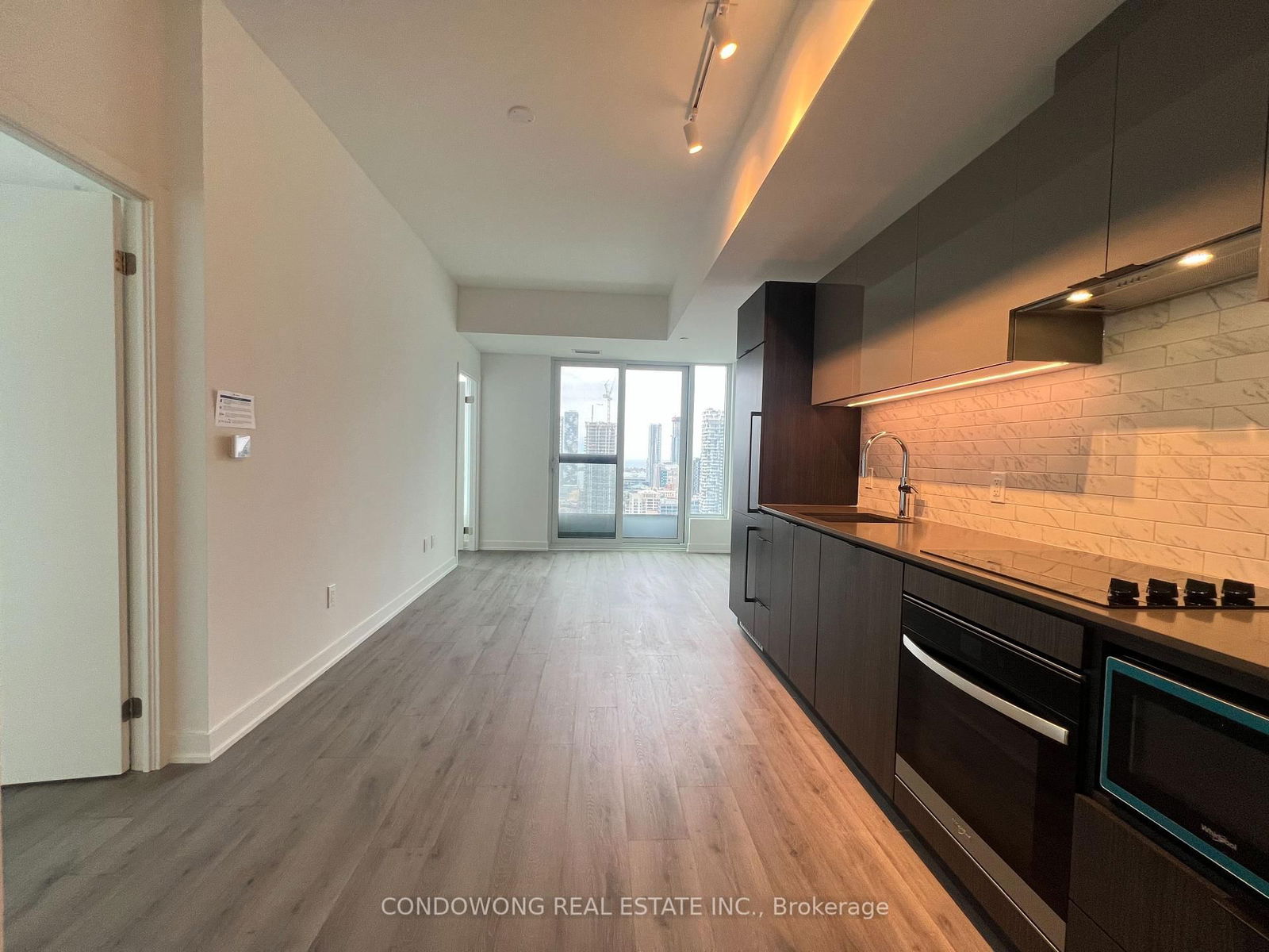 Condo for lease at 4011-252 Church Street, Toronto, Church-Yonge Corridor, M5B 0E6 - MLS: C12118255