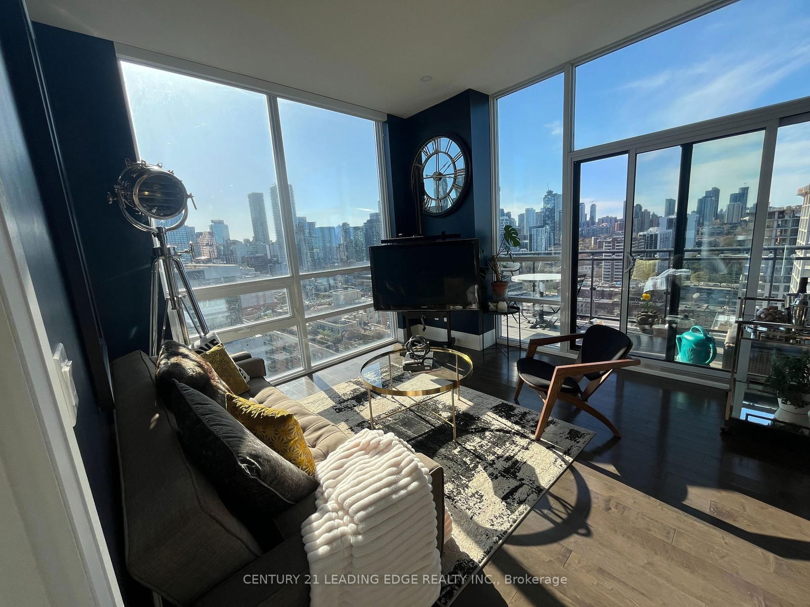 Condo for sale at Ph203-460 Adelaide Street, Toronto, Moss Park, M5A 0E7 - MLS: C12118526