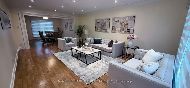 12 Clarinda Drive