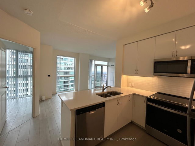3106 - 4955 yonge Street