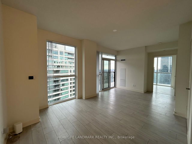 3106 - 4955 yonge Street