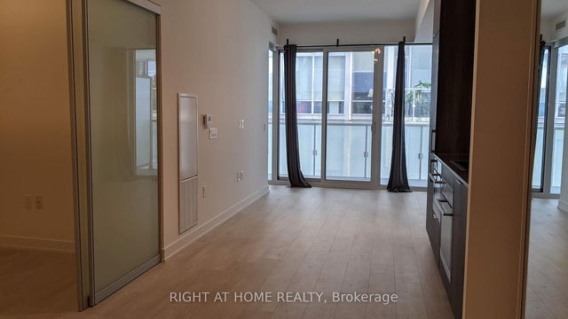 308 - 15 Queens Quay