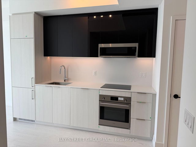 2612 - 308 Jarvis Street