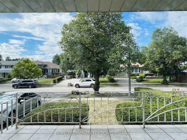 8 Crossbow Crescent