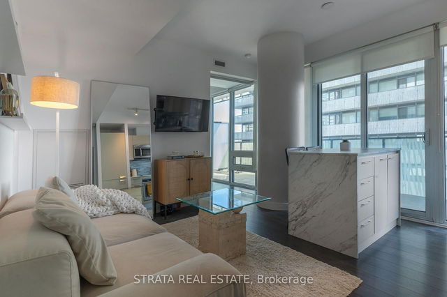 2801 - 42 Charles Street