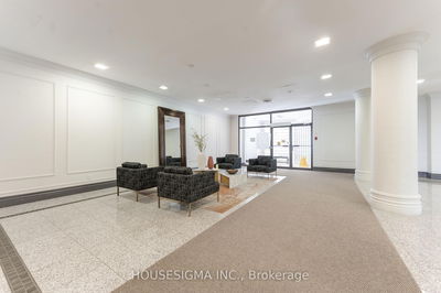 Unit 815 — 7 Bishop Ave, Toronto - Newtonbrook East image-0-1