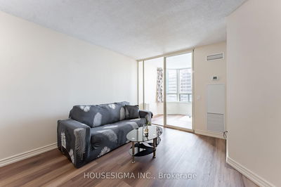 Unit 815 — 7 Bishop Ave, Toronto - Newtonbrook East image-0-4