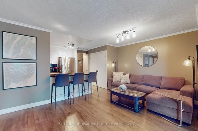 705 - 600 Queens Quay