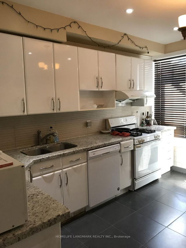 Main - 466 Lansdowne Avenue