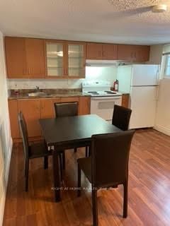 Lower Level - 724 Eglinton Avenue
