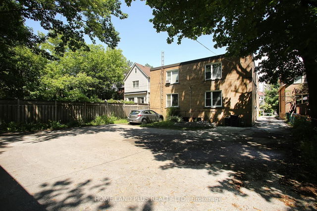 Bsmt 1 - 619 Merton Street