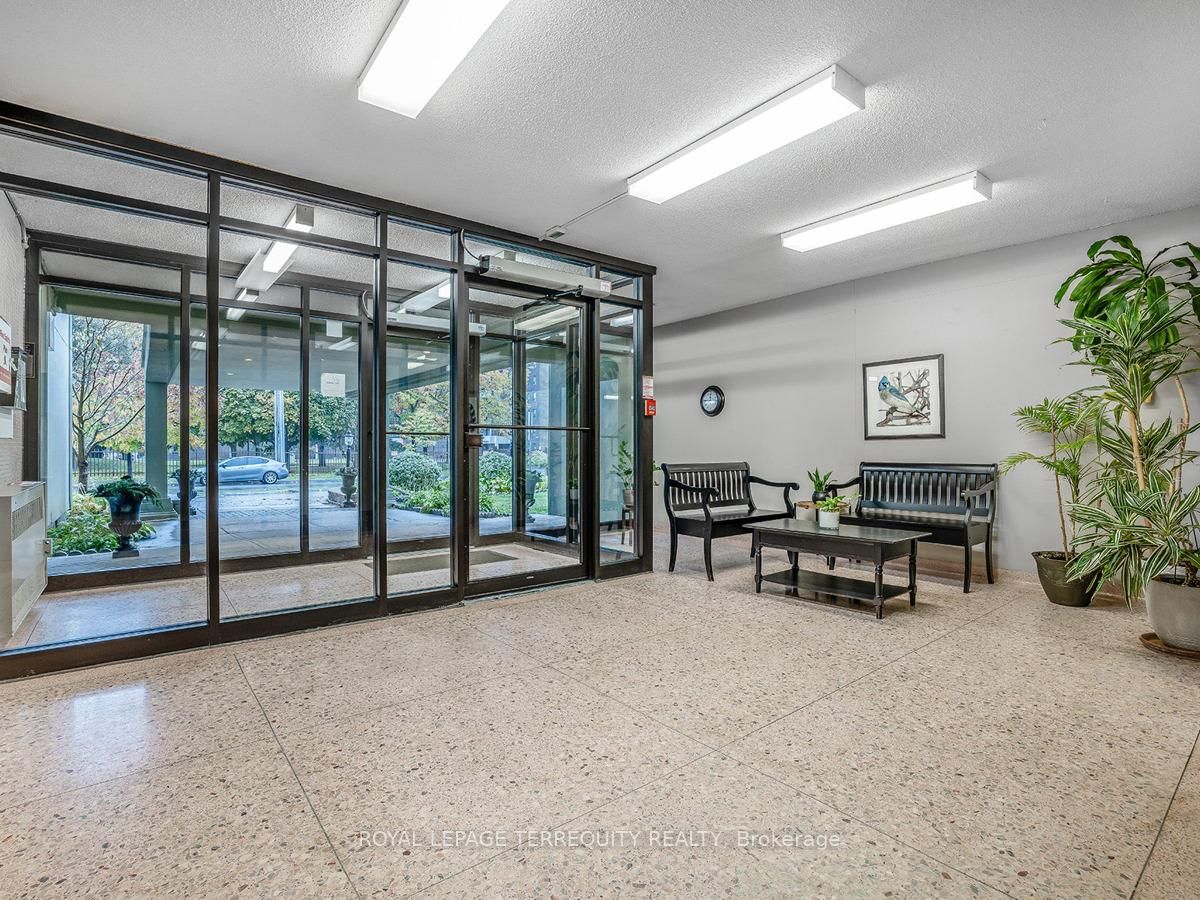 Condo for sale at 104-70 Old Sheppard Avenue, Toronto, Pleasant View, M2J 3L6 - MLS: C12119413