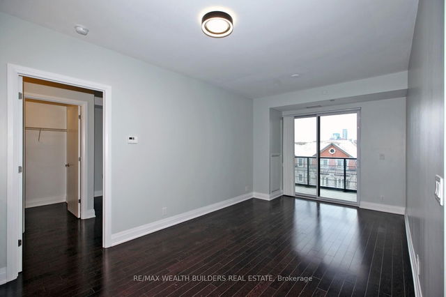 410 - 21 Clairtrell Road