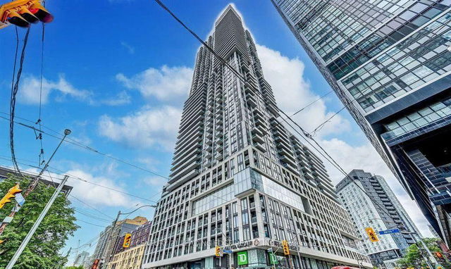 1826 - 251 Jarvis Street
