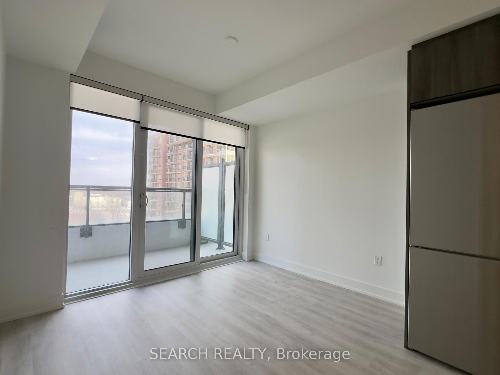 Condo for lease at 730-20 Inn on the Park Drive, Toronto, Banbury-Don Mills, M3C 0P7 - MLS: C12119655