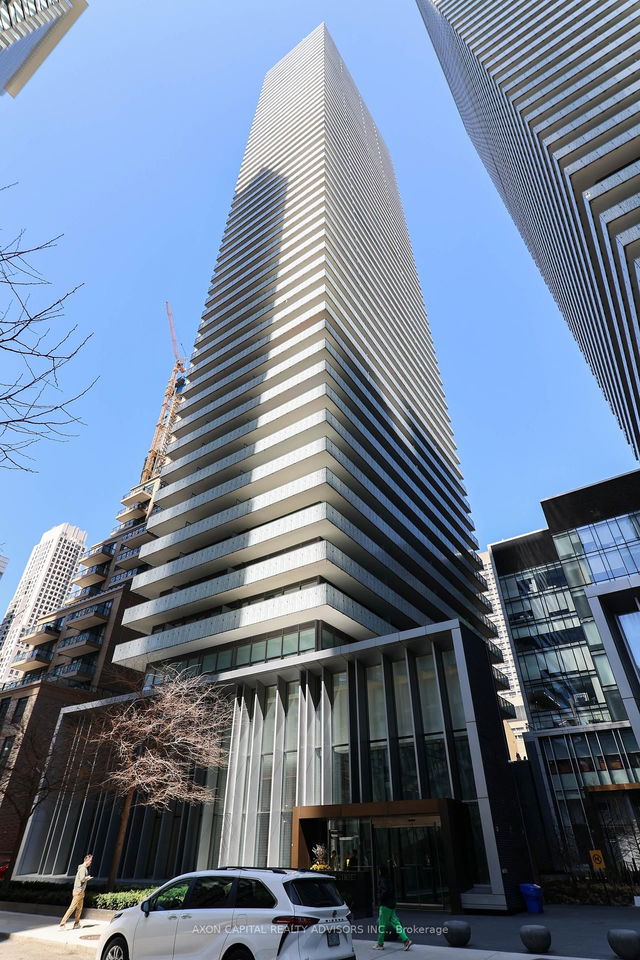 4004 - 42 Charles Street