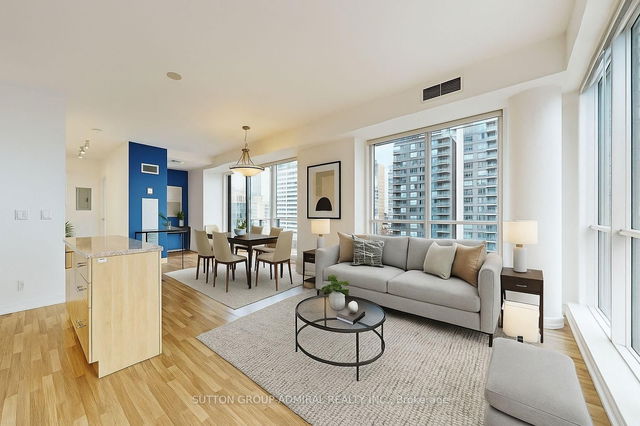 1301 - 220 Victoria Street