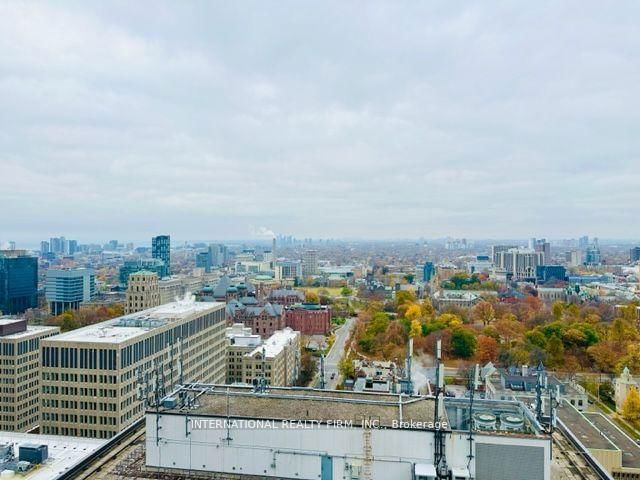 3011 - 955 Bay Street