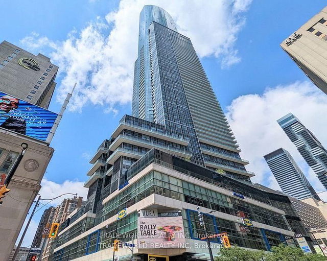 1124 - 386 Yonge Street