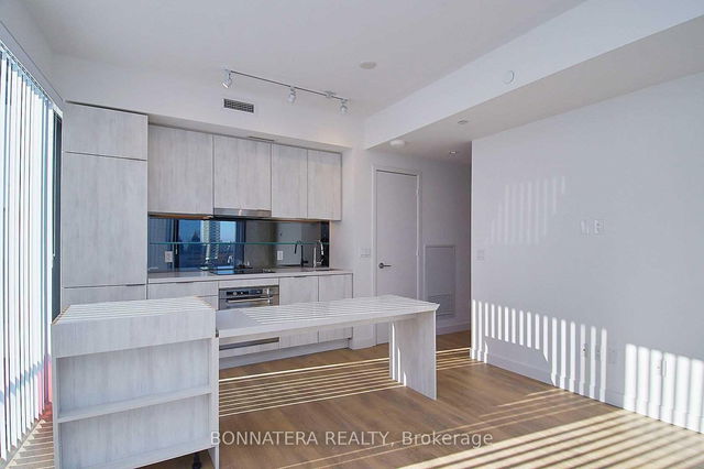 2111 - 215 Queen Street