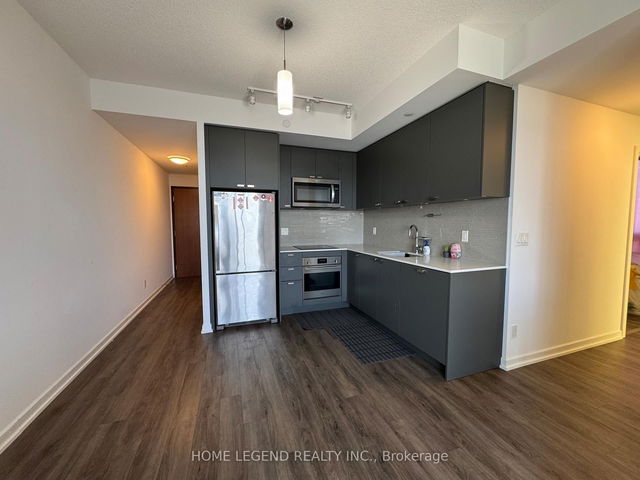 2910 - 56 Forest Manor Road